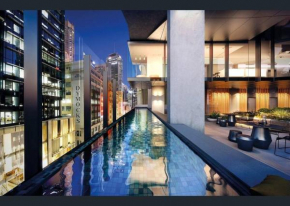 Sydney CBD Luxury Furnished Apartment & City Views, Sydney